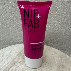 $5 🌙 Nip + Fab Purify‎ Clay Mask 🆕